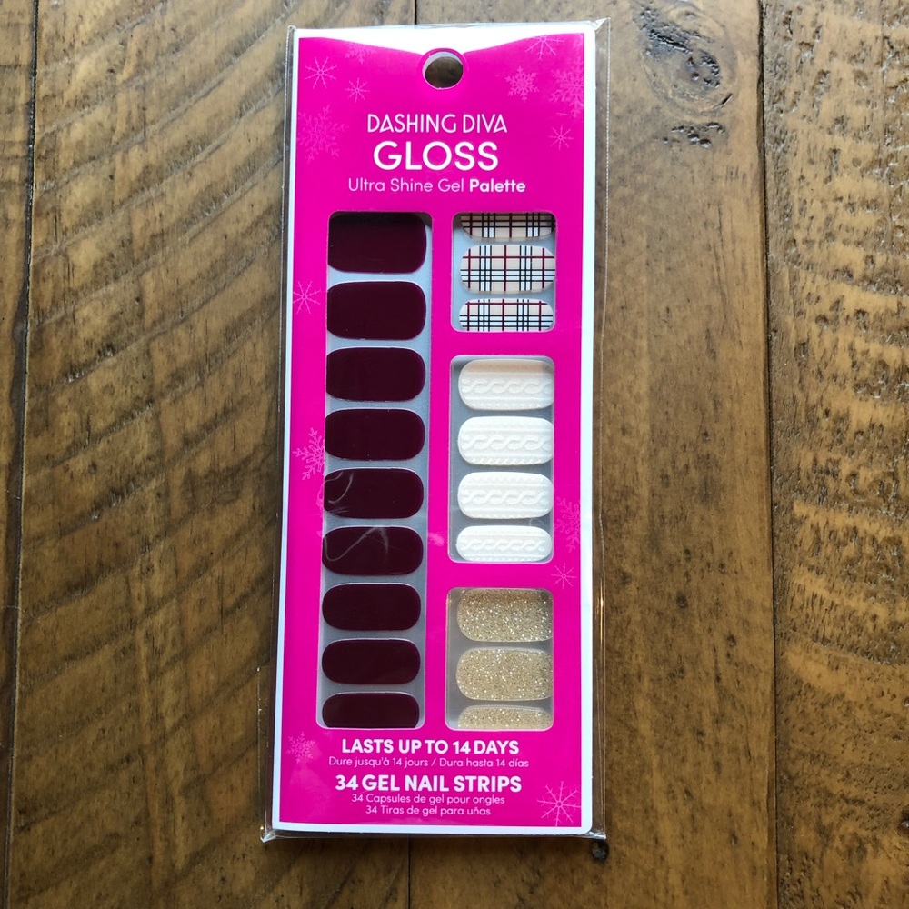 Dashing Diva Gloss gel palette nail strips plaid accents